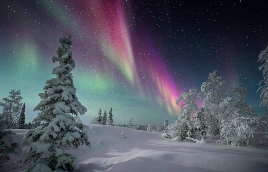 Northwest Territories - Northern Lights in Canada