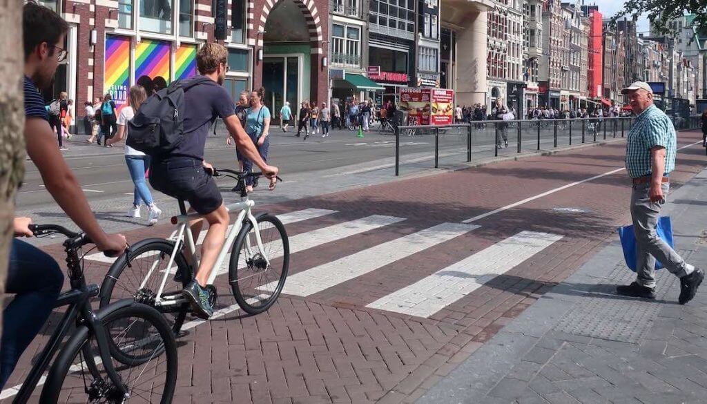 cycling-in-amsterdam
