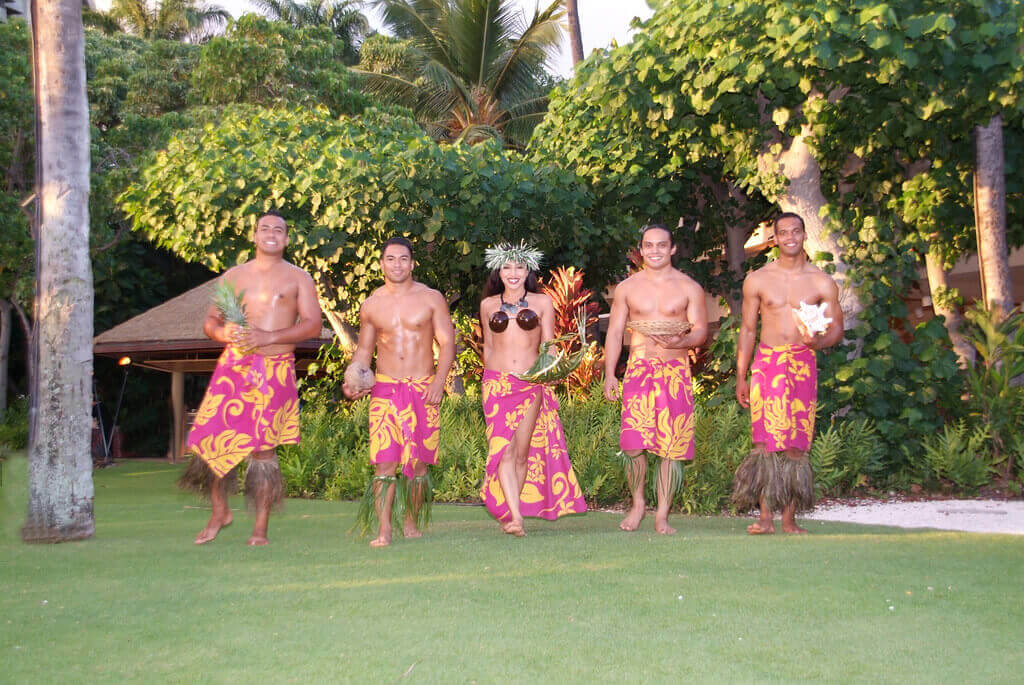 Hale-Koa-Hotel-Lūʻau