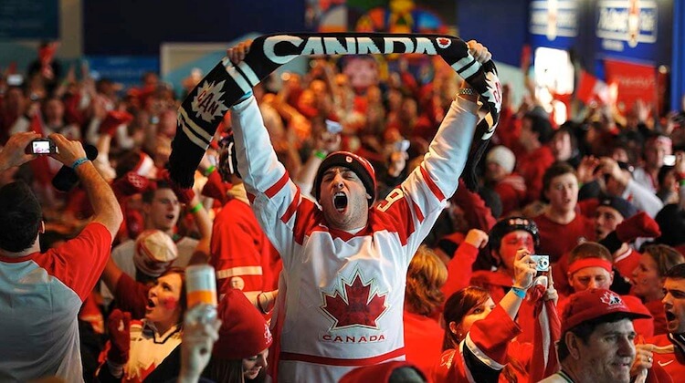 Canada-hockey-fans