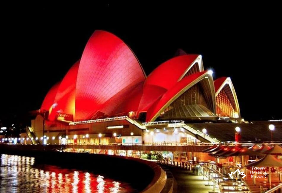 Sydney-Opera-House-In-Lunar-New-Year