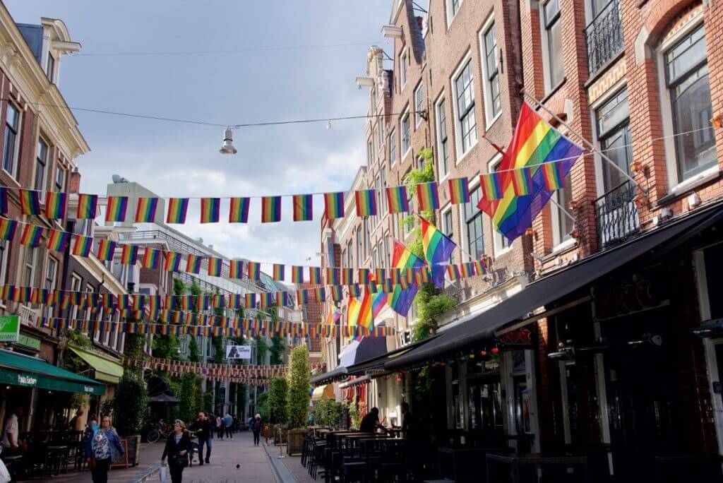 7-Best-LGBTQ-Bars-In-Amsterdam