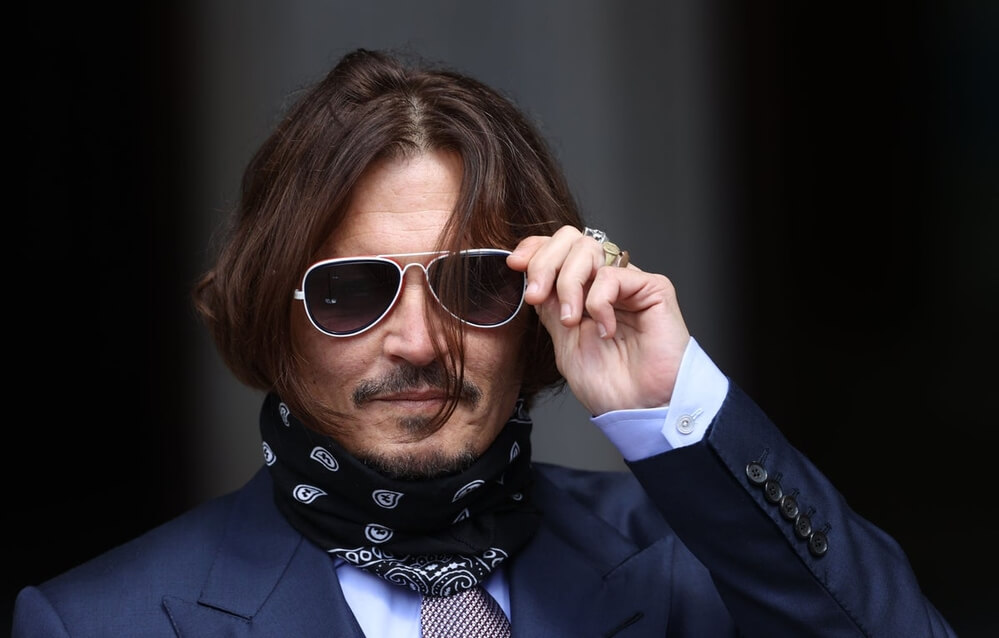 Johnny-Depp-wins-lawsuit