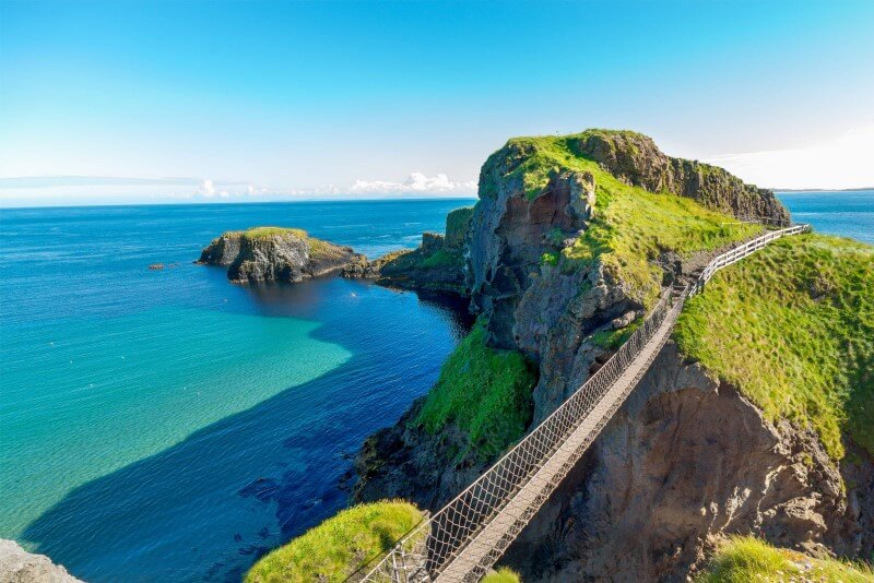 Top-Reasons-Why You-Should-Visit-Ireland-In-June