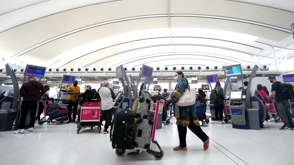 Toronto’s-Pearson-Airport-Is-Canada’s-Busiest-Airport