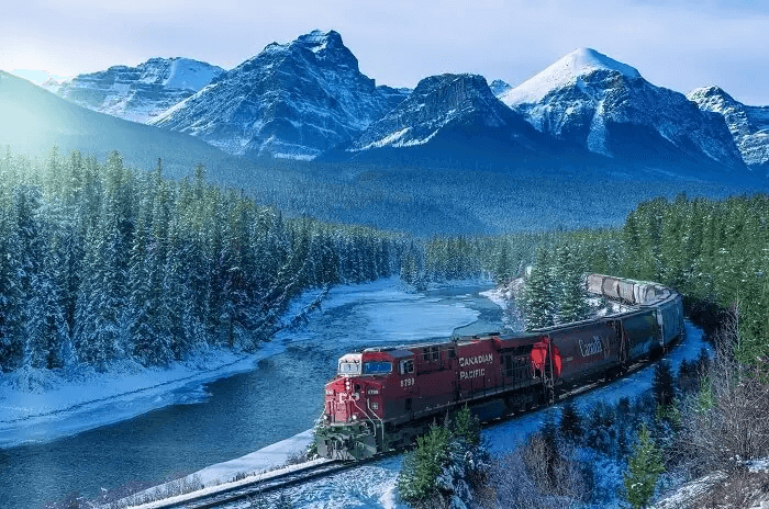 Canadian-Train-Adventures