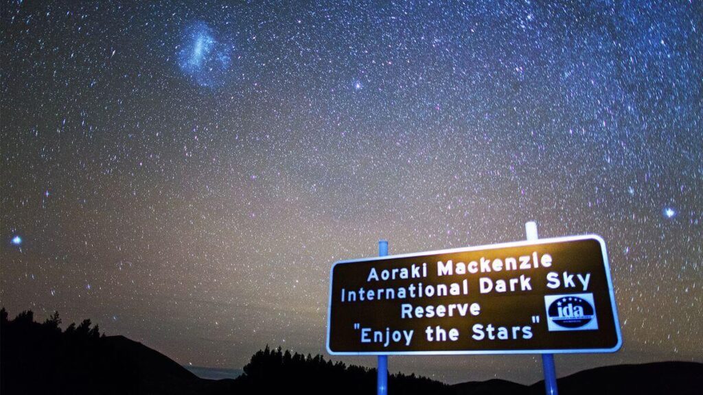 Aoraki-Mackenzie-stargazing