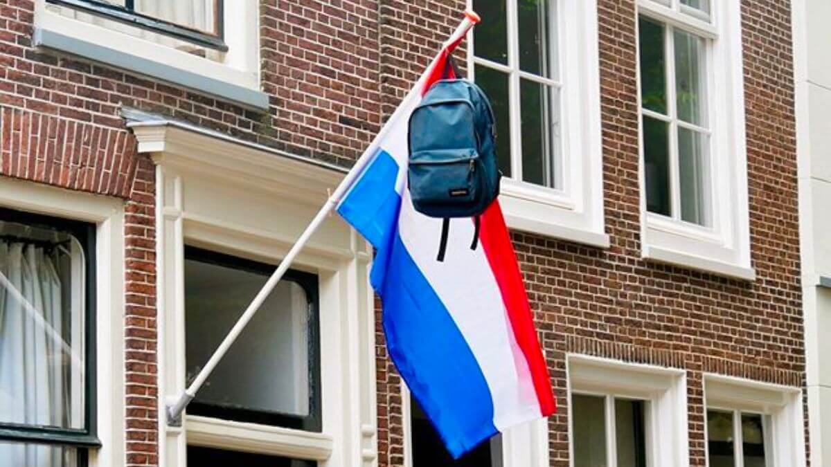 school-bag-dutchflag