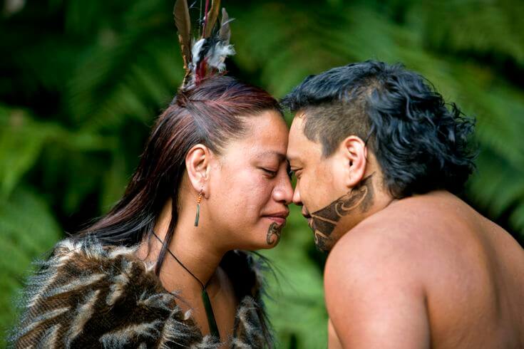maori-culture-Hongi