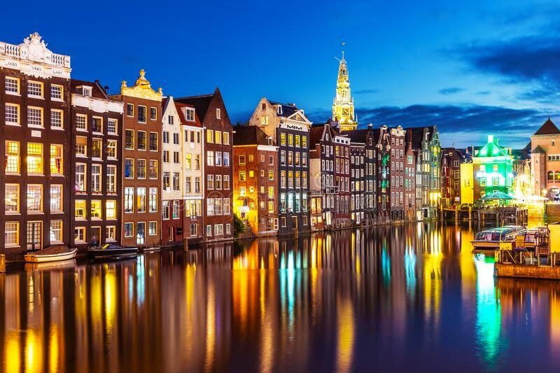 Summer-Nights-In-Amsterdam