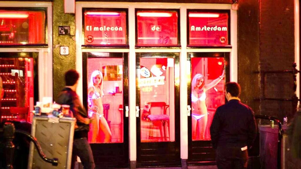Red-Light-District-In-Amsterdam-Things-You-Need-To-Know