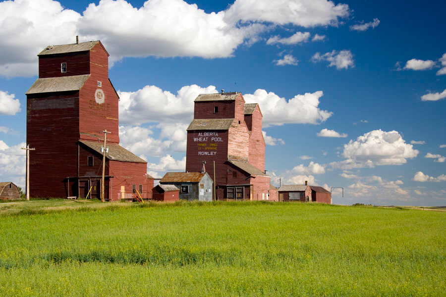 Rowley-Iconic-Grain-Elevators-Alberta