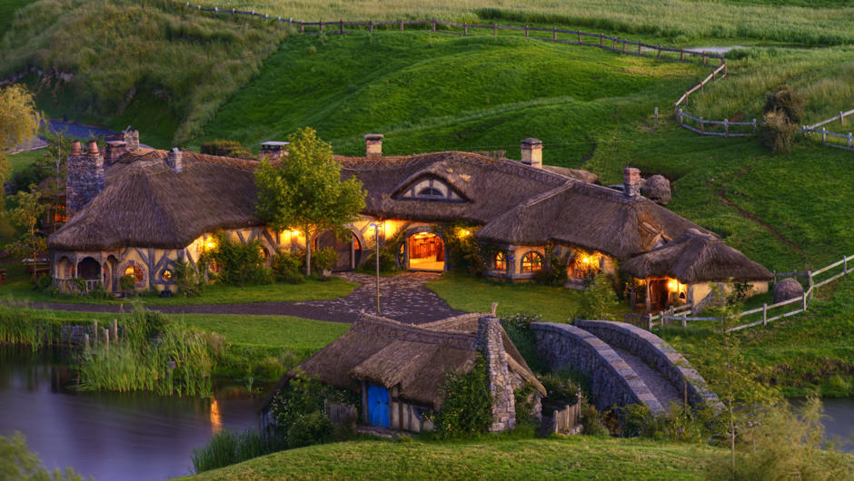 hobbiton-village