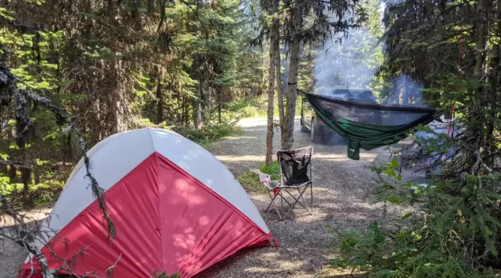 kootenay-national-park-Camping