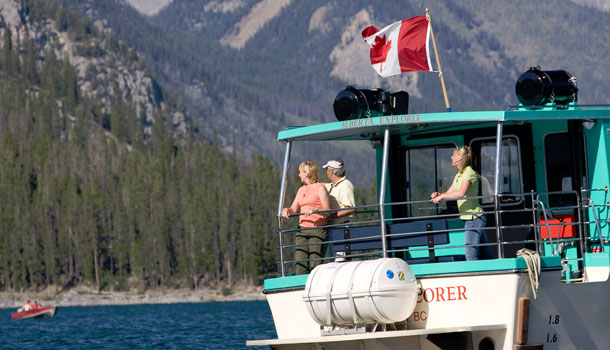 Banff-Lake-Cruise