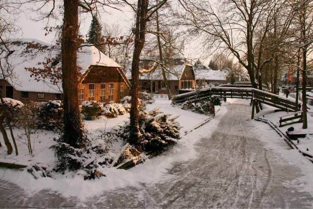 village-in-winter