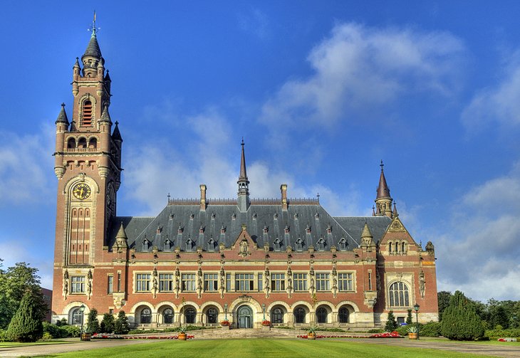 things-to-do-in-the-hague-peace-palace