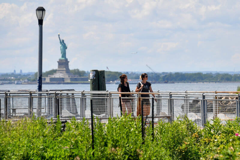 valentino-pier-view-of-statue-of-liberty