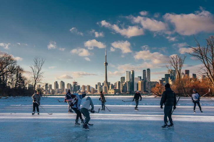 hockey-game-Toronto