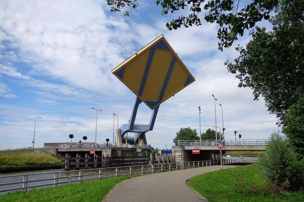 slauerhoffbrug-bridge-netherland