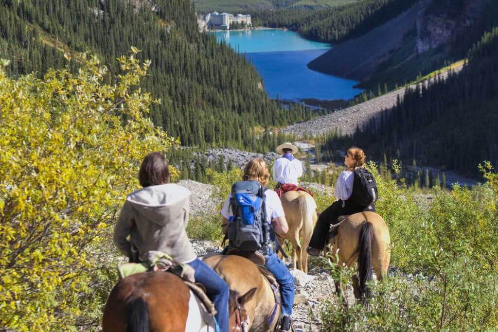 Scenic-Trail-Horseback-lake-louise