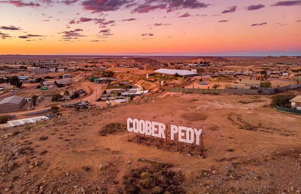 coober-Pedy-town