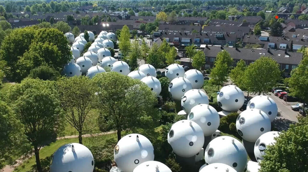 Futuristic-residences-netherlands