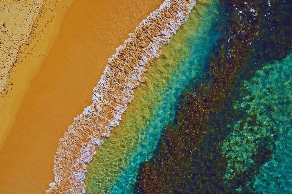 colored-sands-on-rainbow-beach