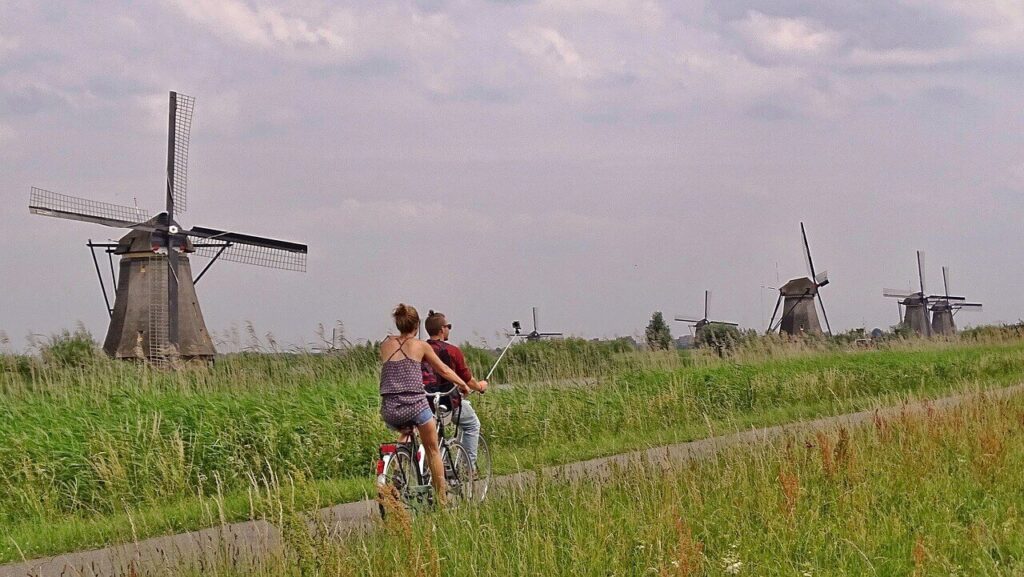 kinderdijk-cycling-and-walking-through-Kinderdijk-What-you-NEED-to-know-before-taking-an-ultimate-day-trip.