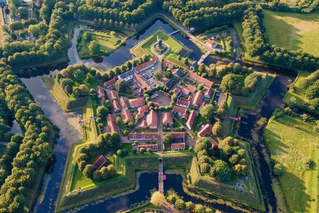Route-Friesland-six-castles