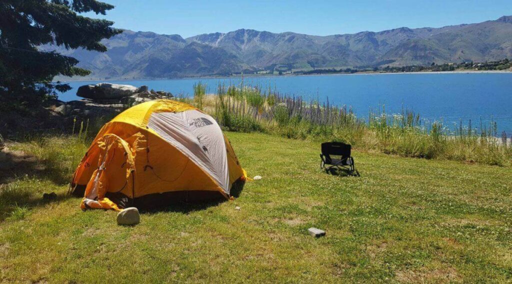 lake-hawea-camping