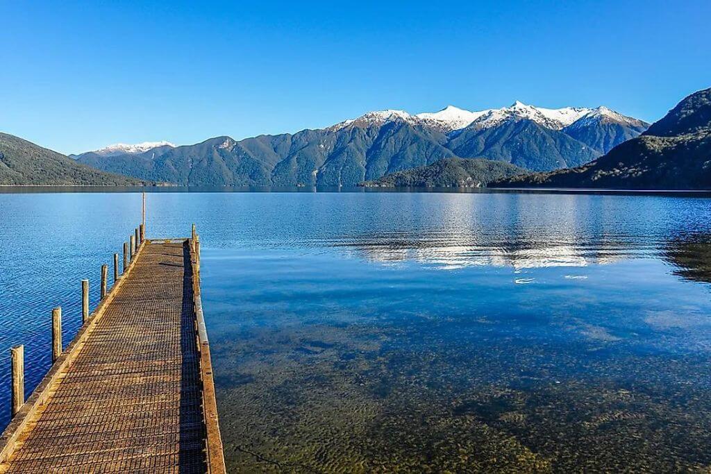 deeppest-lake-in-nz