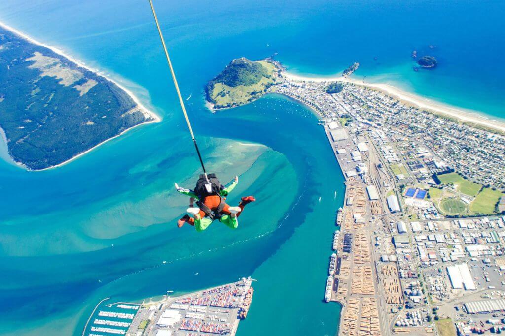Skydive-Tauranga-fun-activities