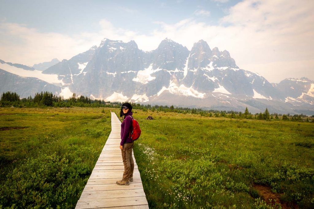Tonquin-Valley-mount-edith-cavell-hike