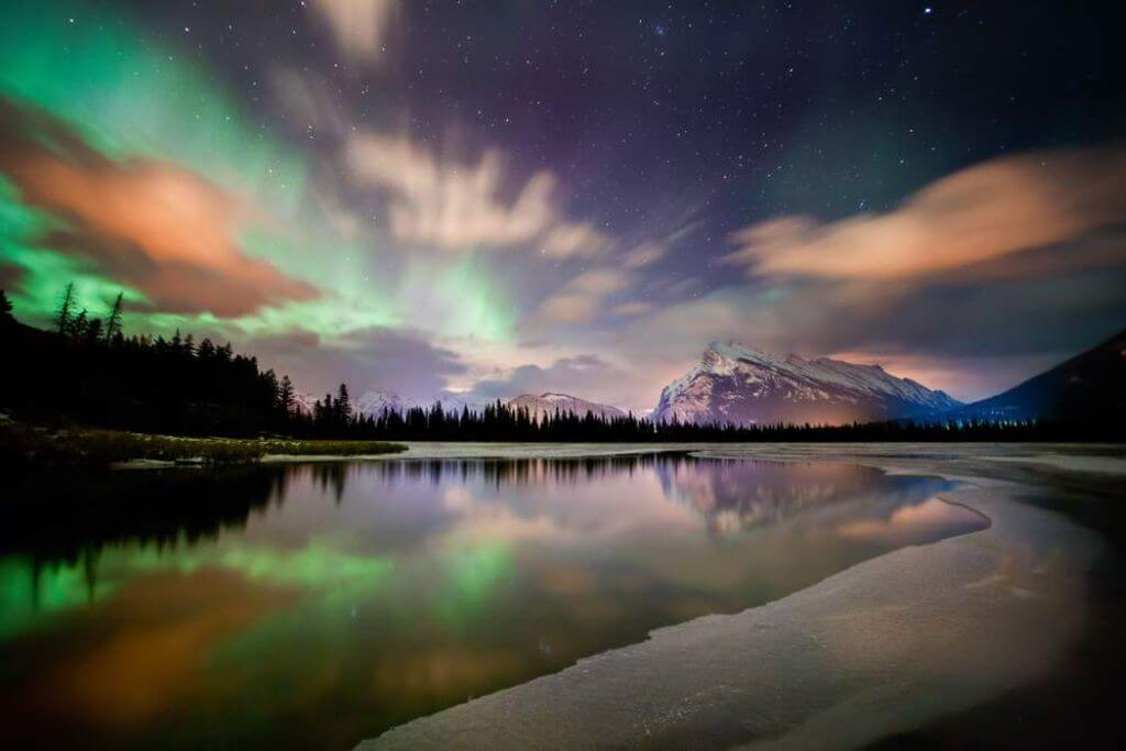 northern-lights-Banff