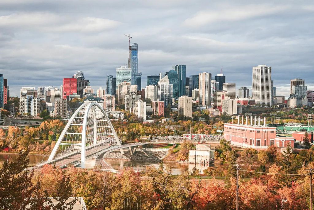 edmonton-during-the-fall