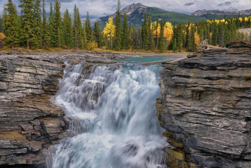 waterfall-in-jasper