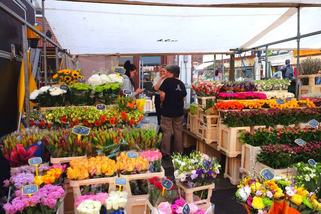 flower-stalls