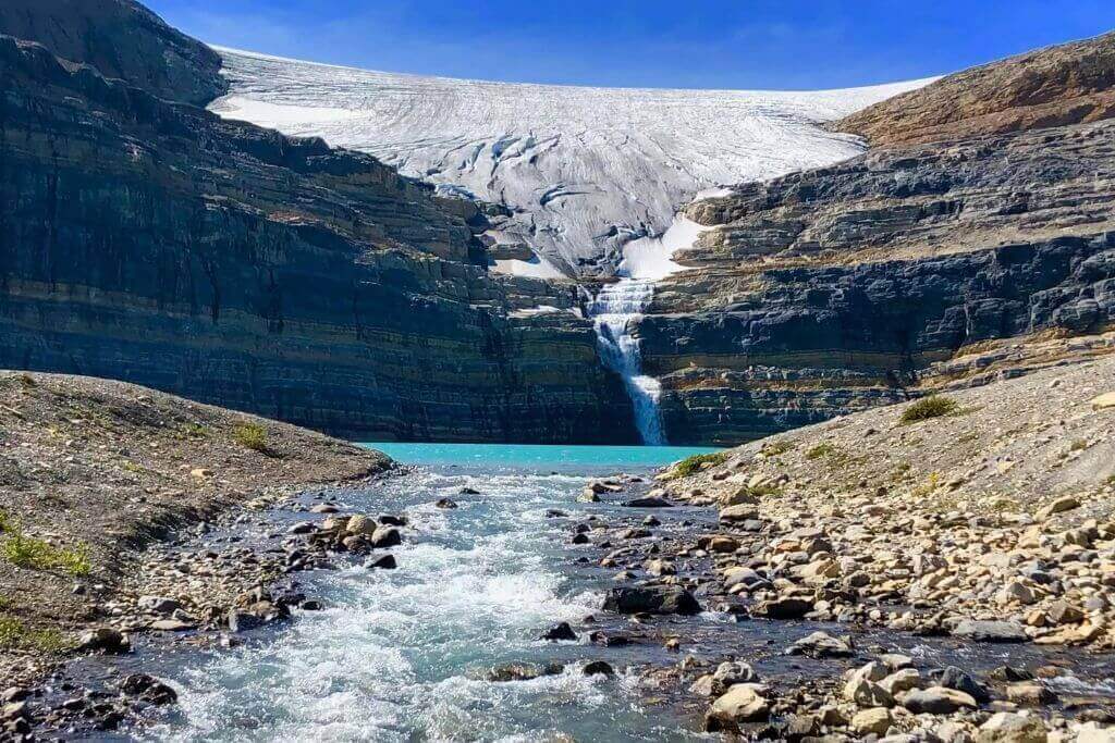 Bow-Glacier-Falls