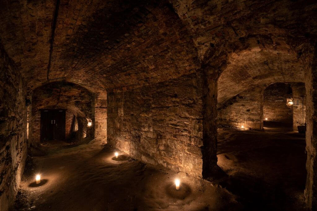The-underground-vaults-of-Edinburgh