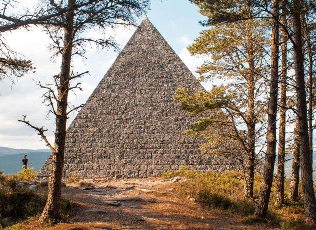 Secret-Scottish-Pyramid