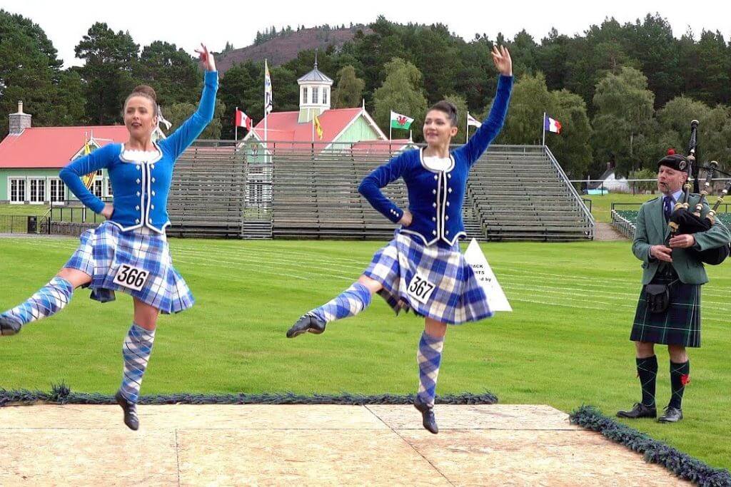 Highland-dancing