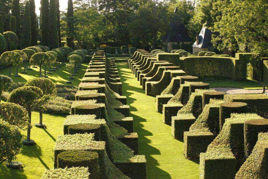 Eyrignac-Manor-Gardens