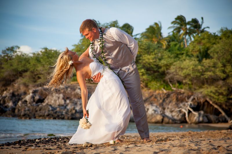 Hawaiiain-oli-aloha-wedding