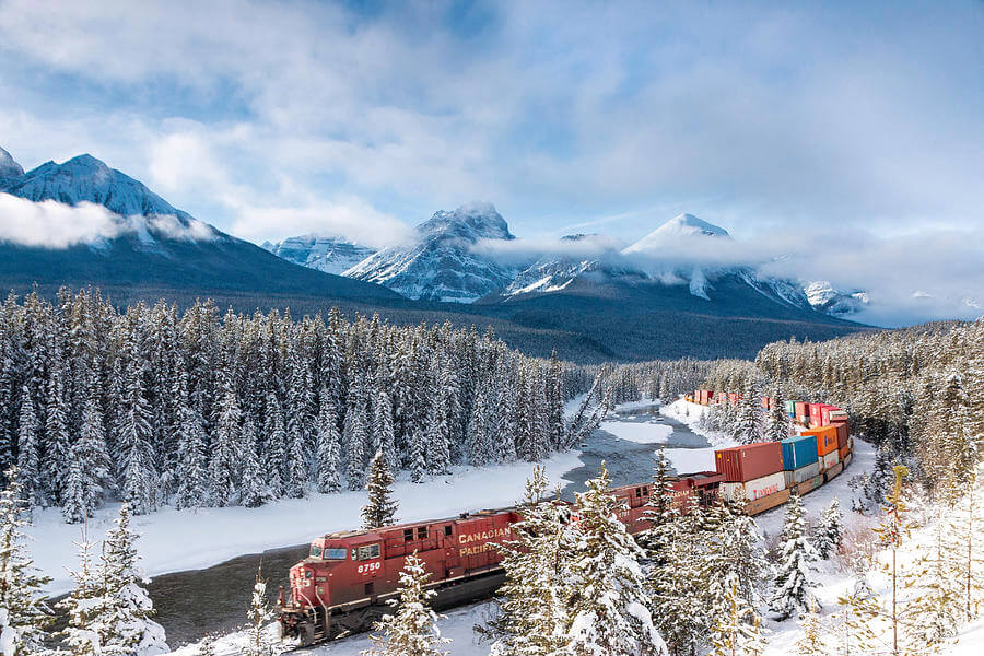 Bow-Valley-Banff-canada-winter