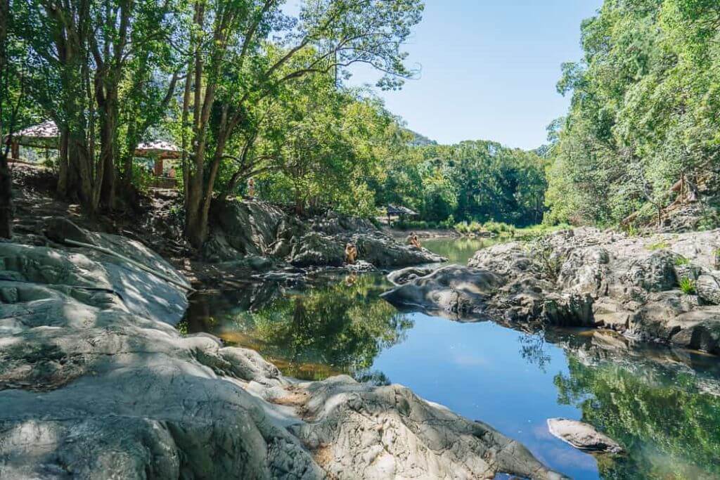 Currumbin-Rock-Pools-place-to-visit-in-Gold-Coast