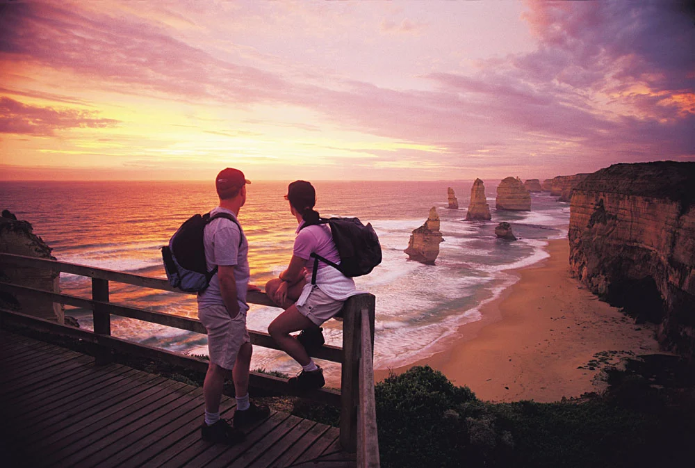 couple-looking-out-at-the-twelve-apostles