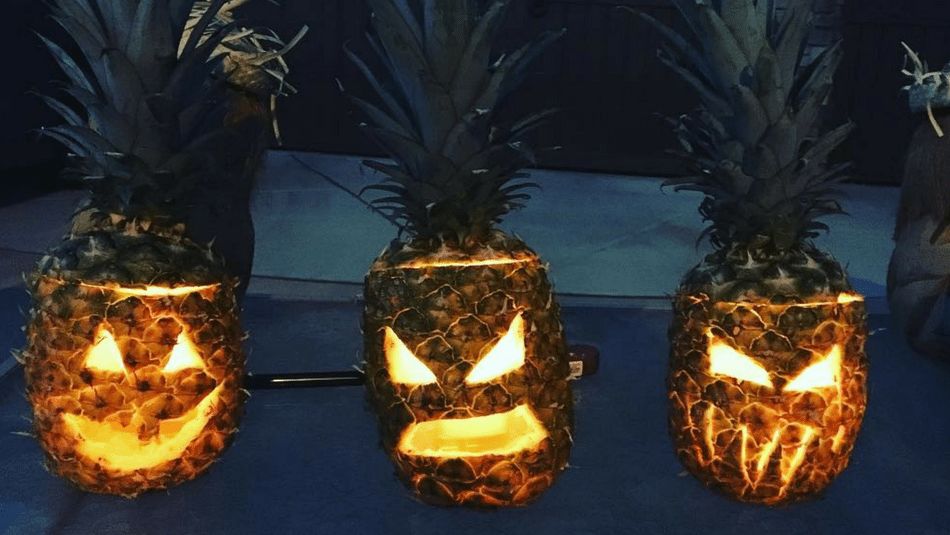 pineapple-carving-halloween
