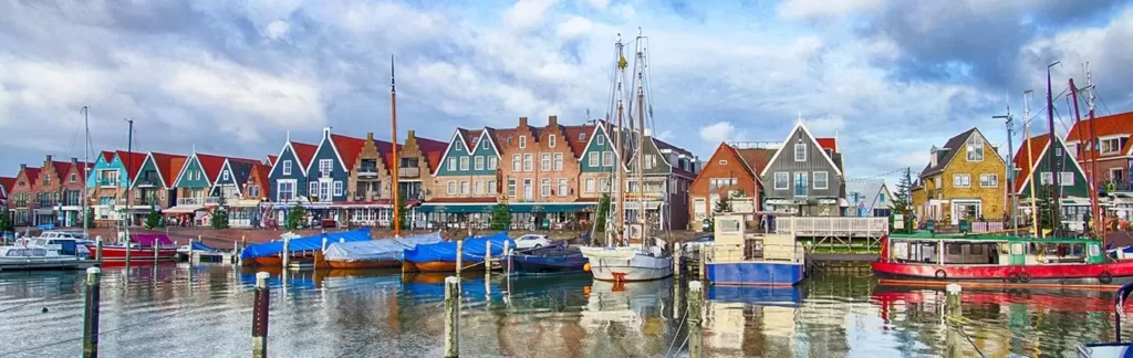Volendam-Harbor-Town