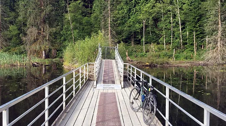 Floating-Bridge-Buntzen-Lake-bicycle